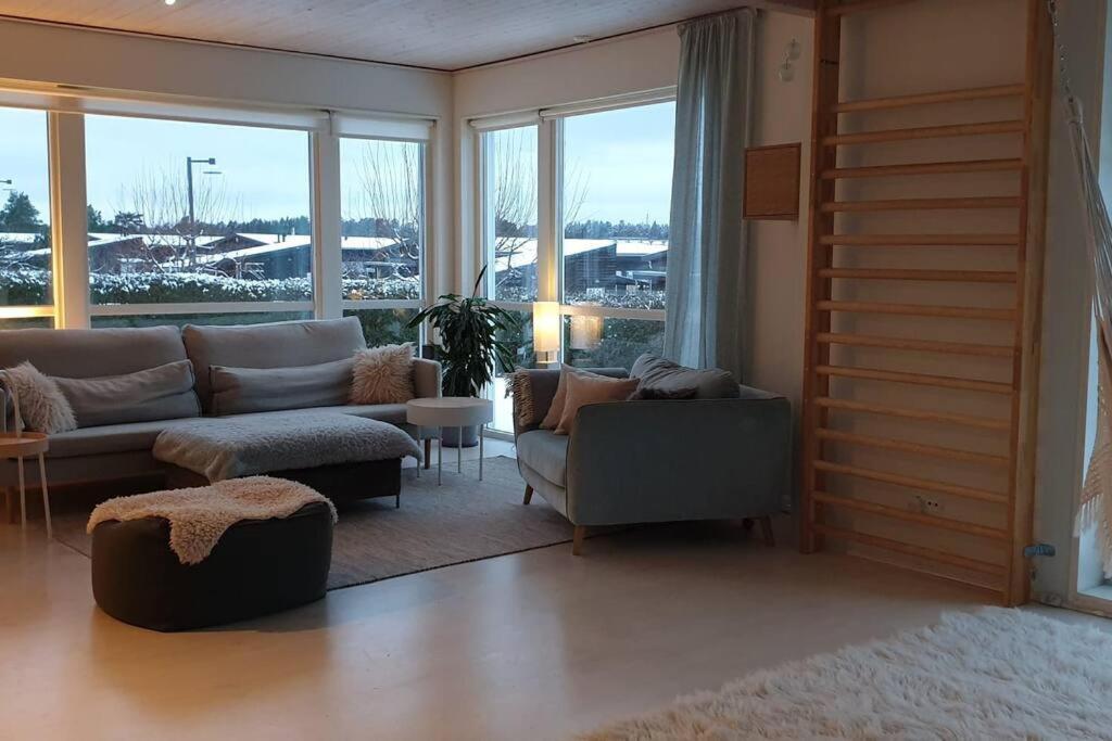 Water Facing Villa With Pool & Sauna Lidingö Esterno foto